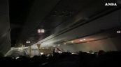 Ultimo volo Alitalia, il video a bordo dell'aereo atterrato a Fiumicino