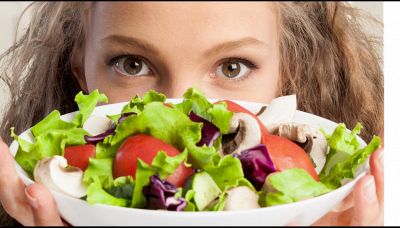 I trucchi per sentirsi più sazi e mangiare meno