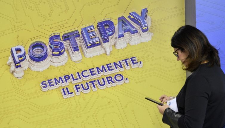 PostePay down, cosa sta succedendo e quanto durerà
