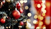 Perché si appendono palline colorate all'albero di Natale