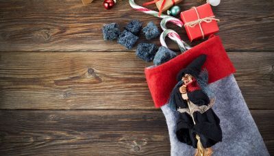 Ecco perché la Befana porta il carbone ai bambini