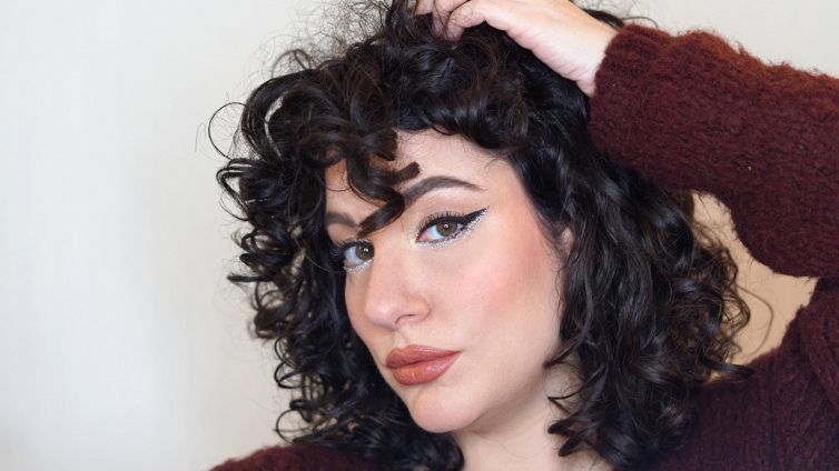 Come truccarsi a Capodanno: eyeliner e glitter