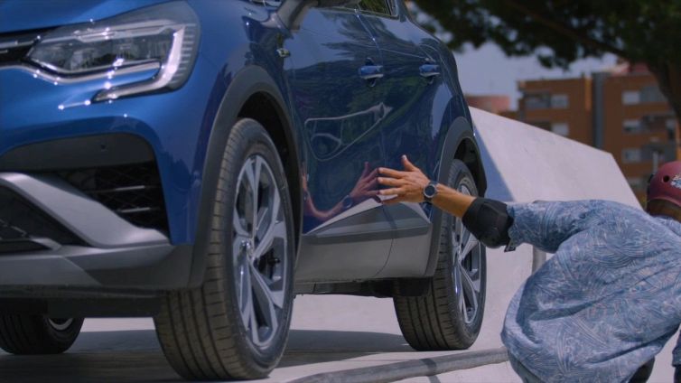 Renault Captur E-TECH Hybrid 145: la prova su strada