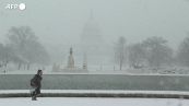 Maltempo: Usa, la neve copre il Campidoglio