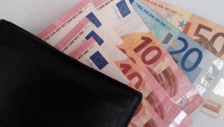 Pensioni, le date di accredito e i controlli per alcune categorie