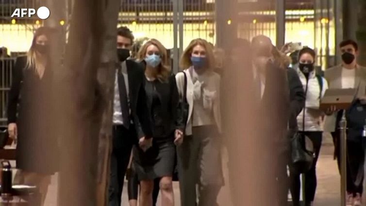 Elisabeth Holmes colpevole di frode per la sua Theranos