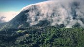 Spettacolo a Pantelleria, il fenomeno della cascata di nuvole