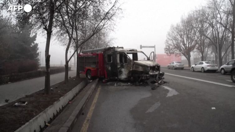 Kazakistan, la citta' di Almaty devastata dopo i violenti disordini
