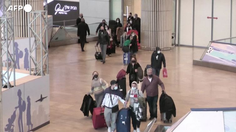 Covid: da oggi Israele riapre confini