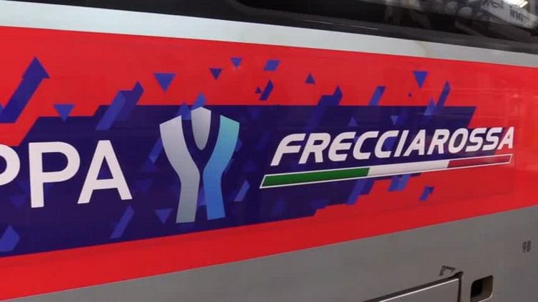 Calcio, Vieri e Del Piero inaugurano il nuovo Frecciarossa Supercoppa