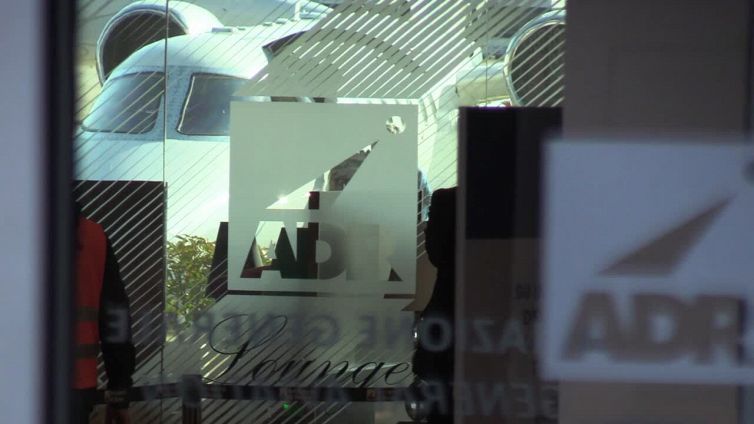 Calcio: Roma, e' arrivato Sergio Oliveira