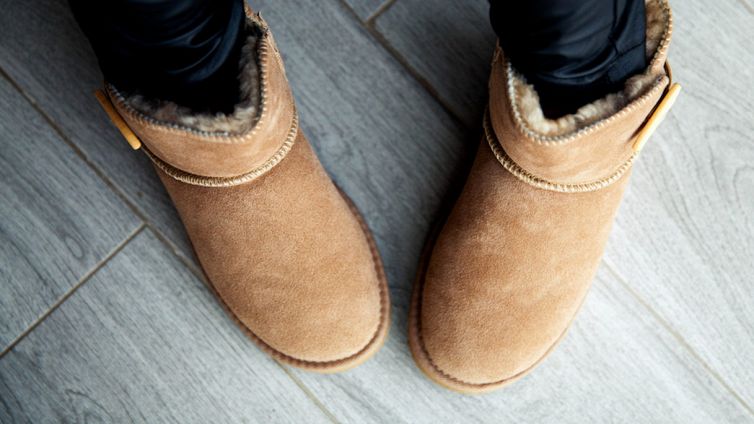 Stivaletti col pelo, indossali così