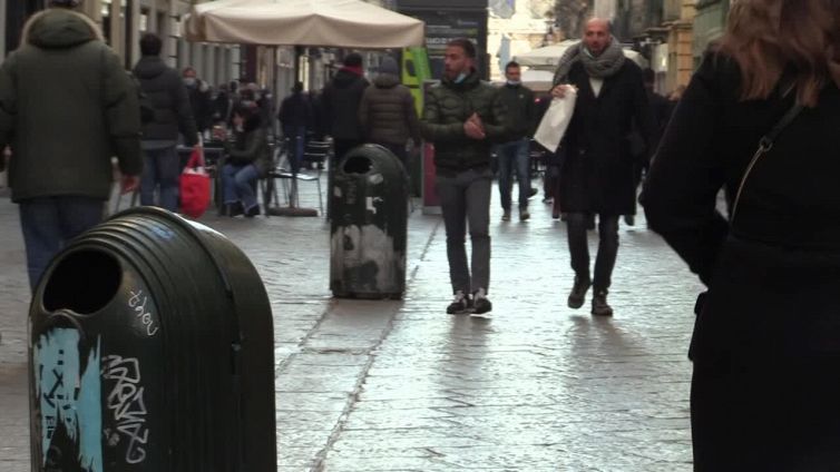 Covid, i governatori: "Con il super pass azzerare il sistema dei colori"