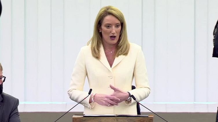 Metsola neo presidente del Parlamento Ue: "Onorero' Sassoli, mi battero' per l'Europa"
