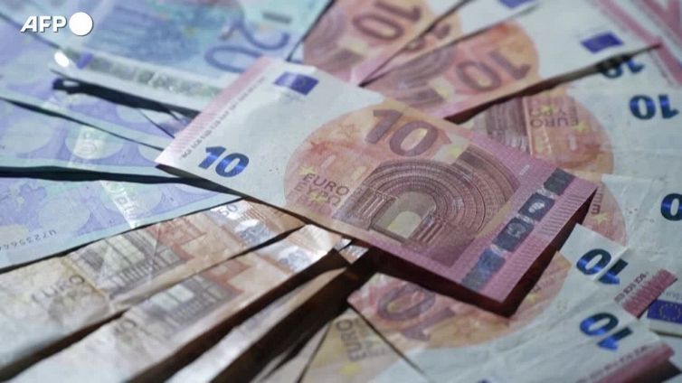 Davos: pandemia raddoppia le ricchezze dei Paperoni