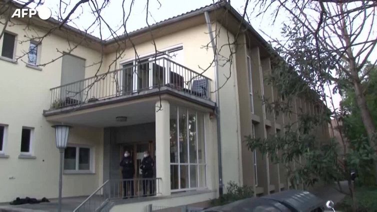 Spara nel campus di Heidelberg e si suicida, un morto e tre feriti