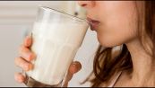 Cosa succede al tuo corpo se bevi latte tutti i giorni