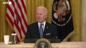 Gaffe Biden, insulta un reporter Fox a microfono aperto