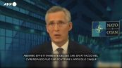 Nato: "Mosca continua ammassare truppe, preparati al peggio"