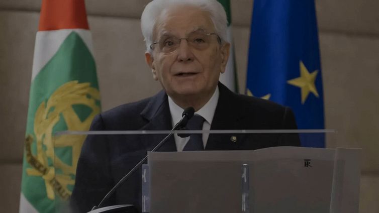 Mattarella bis, tra crisi di partito e giochi di potere: cosa sta succedendo