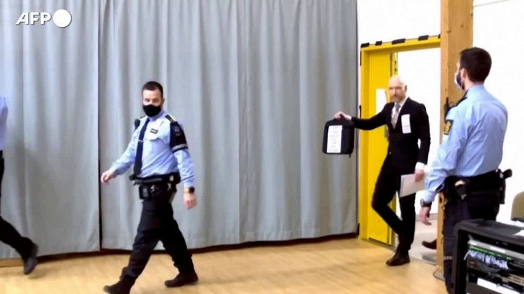 Breivik resta in carcere: "potrebbe colpire ancora"