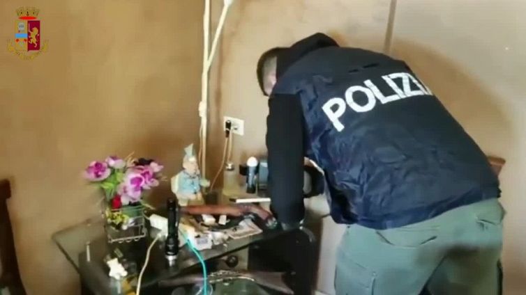 Roma, preparavano e confezionavano cocaina: arrestate 6 persone