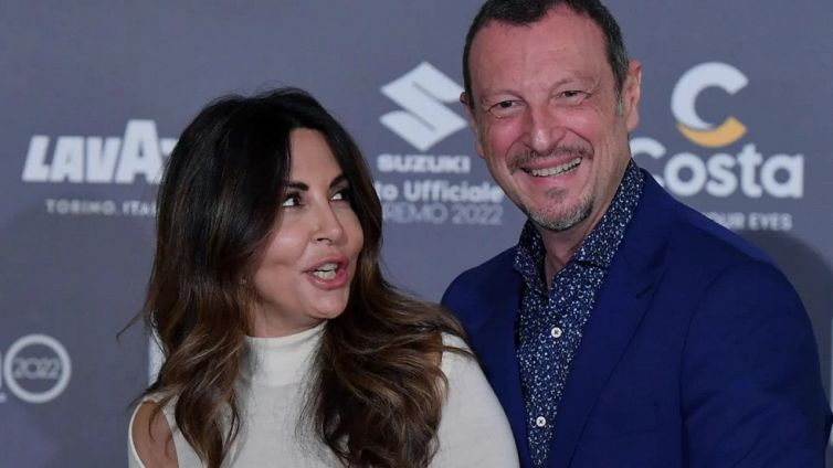 Sanremo 2022, Sabrina Ferilli conduce la serata finale: quanto è stata pagata