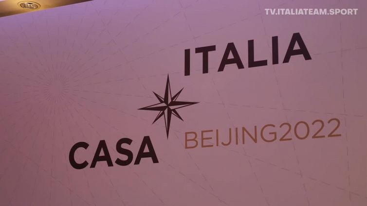Pechino 2022, Federica Pellegrini fa il tifo: "In bocca al lupo a tutti gli atleti"