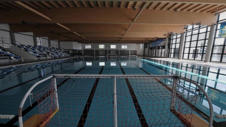 Piscine chiuse in tutta Italia: i motivi della protesta