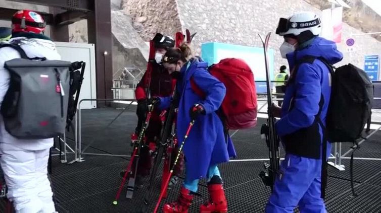 Pechino 2022, due giri di allenamento per Sofia Goggia ma niente SuperG