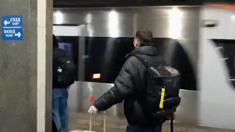 In treno a Leopoli, via da Kiev e dalla tensione