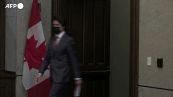 Trudeau usa il pugno di ferro contro le proteste no-vax
