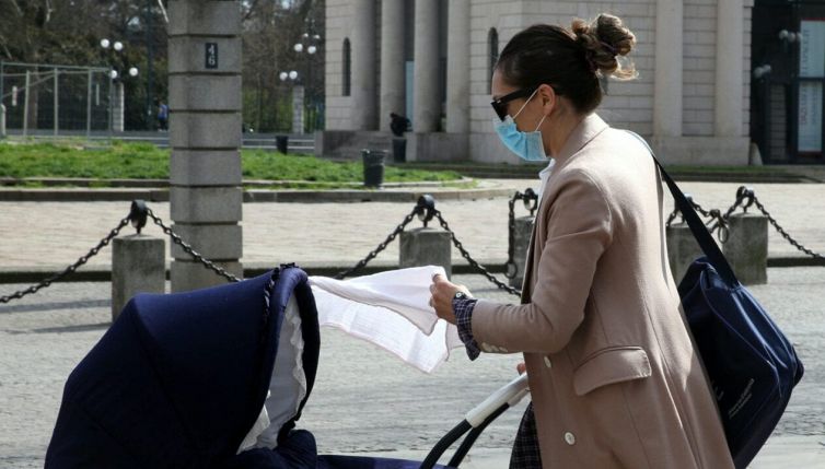 Bonus mamma 800 euro, le indicazioni Inps per chiederlo