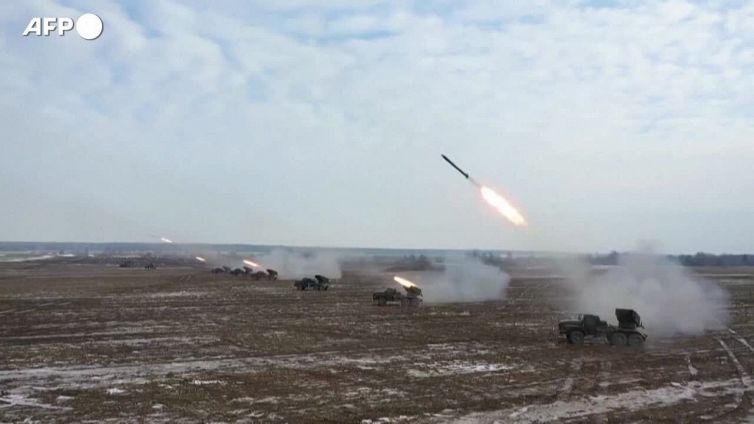 Ucraina, le esercitazioni di Russia e Bielorussia con i lanciarazzi