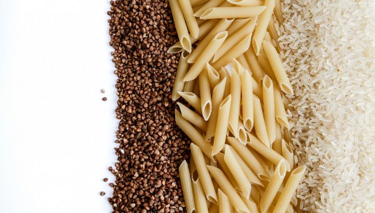 Dieta, meglio pasta o riso? Come risparmiare calorie