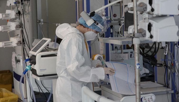 Mortalità Covid: allarme per i non vaccinati