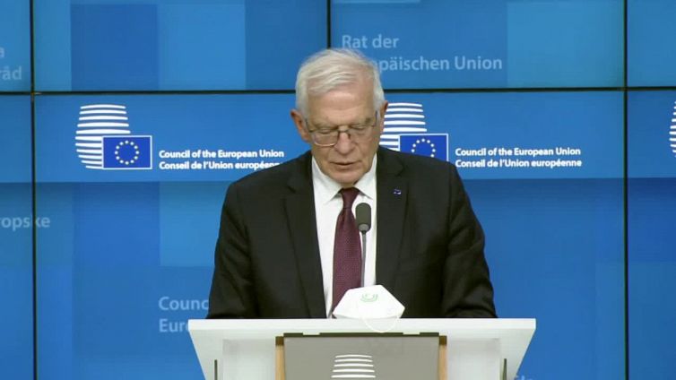Ucraina, Borrell: "Qualsiasi violazione russa vedra' una forte reazione da parte dell'Ue"
