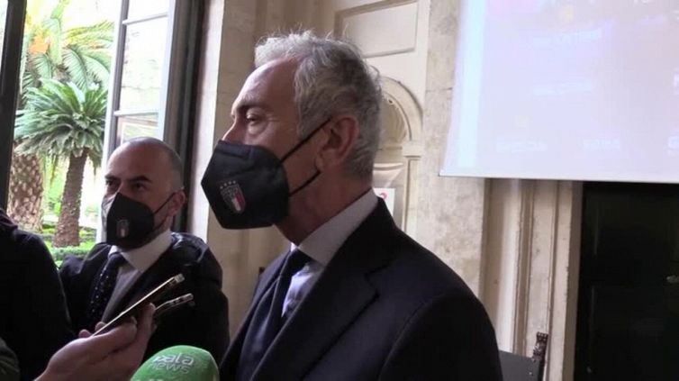 Calcio, Gravina: "Tifo per candidato forte in Serie A, Lega zoppa preoccupa"