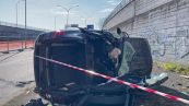 Roma, precipita con l'auto dalla sopraelevata in tangenziale Est: morto 43enne