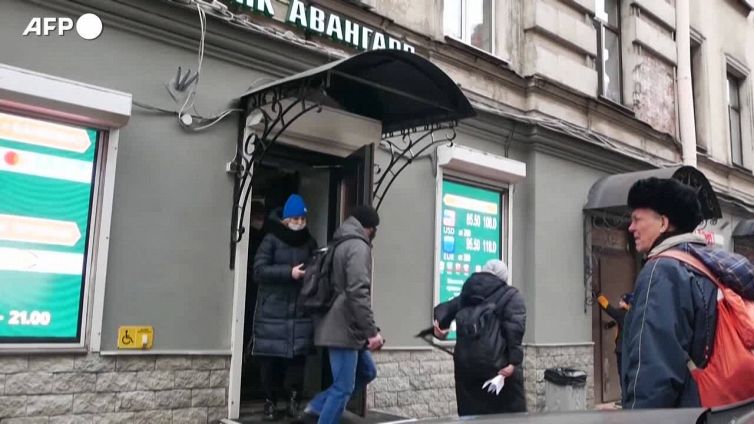 Russia sull'orlo del default, Moody's taglia il rating