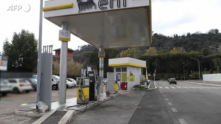 Benzina self sopra i 2 euro,stangata ferma anche pesca