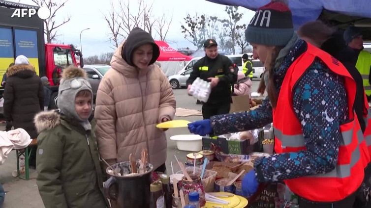 Associazioni e ong, gara di solidarieta' per l'Ucraina