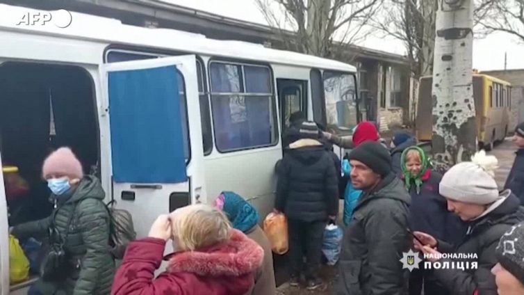 Ucraina, la popolazione della repubblica di Donetsk viene fatta evacuare