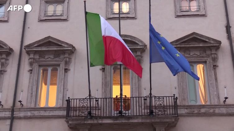 Italia quasi bianca, ma allerta rialzo casi
