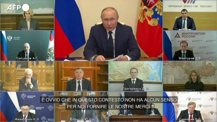 Putin: "Non accetteremo pagamenti in dollari o euro per il gas"