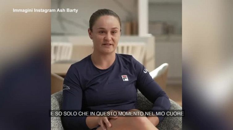 Tennis, la numero 1 del mondo Ashley Barty annuncia il ritiro a 25 anni