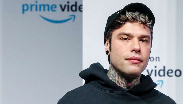 Fedez, cosa sappiamo sulla sua malattia e il ricovero al San Raffaele