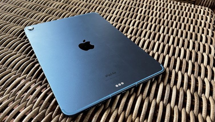 Recensione iPad Air 2022, la potenza del processore per Mac