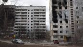 Ucraina, anziani rifugiati al buio nei sotterranei: Kharkiv e' una citta' fantasma