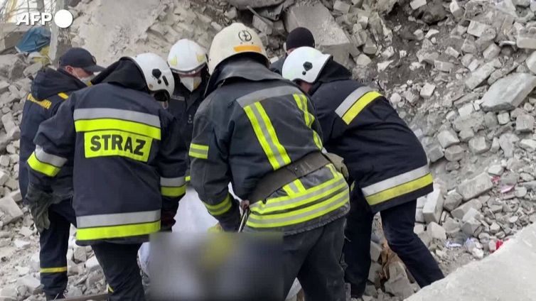Ucraina, attacco a Mykolaiv: almeno due morti